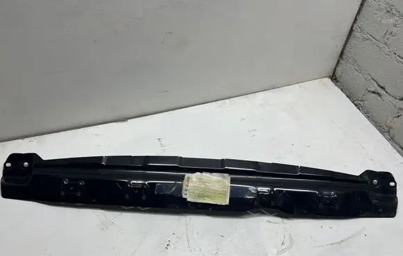 Audi Q7 4L Radiator support slam panel bracket 7L0805551A CZFH62315
