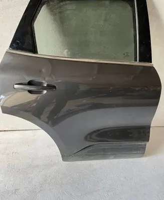 Ford Kuga III Rear door