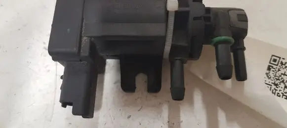 Peugeot 5008 Turbo solenoid valve 9674084680 3474053