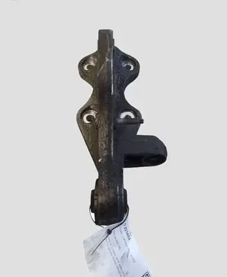 Volvo V40 Driveshaft support bearing bracket 31401993