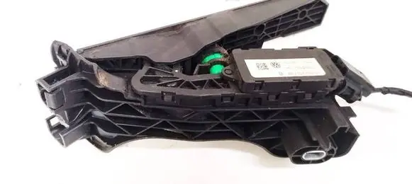 Volkswagen PASSAT B6 Accelerator throttle pedal 1k1723503l 6pv008600-01