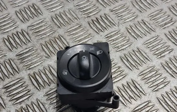 Mercedes-Benz Sprinter W906 Light switch A9065450504