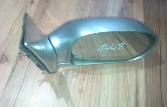 KIA Sedona Front door electric wing mirror e4012170
