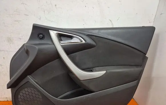 Vauxhall Astra J Door card panel trim set 