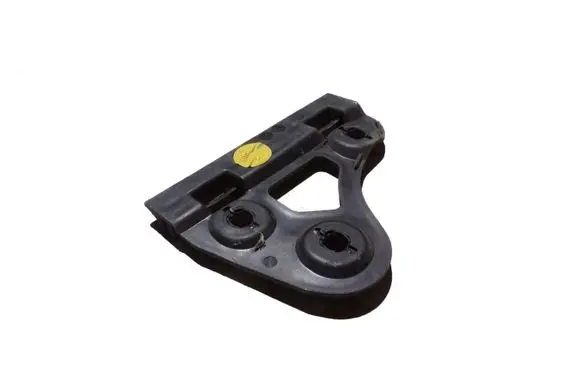 Audi A2 Front bumper mounting bracket 8Z0821248