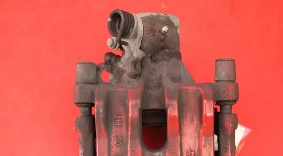 Mazda 3 I Rear brake caliper