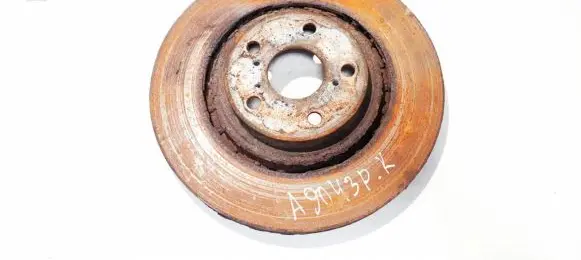 Toyota Highlander XU40 Front brake disc ventiliuojamas