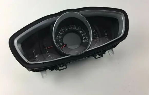 Volvo V60 Speedometer (instrument cluster) 31453100 Z1508