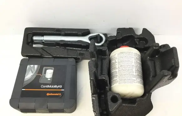 Mercedes-Benz AMG GT R190 C190 Tool box A1908980081 A1908900214