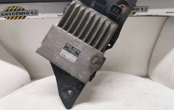 Toyota RAV 4 (XA30) Fuel injection control unit/module 1310001371 11J30