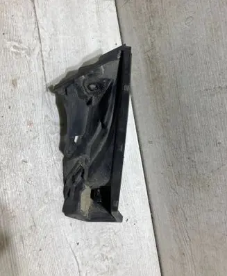 Ford Fiesta Fog light bracket H1BB15266A1