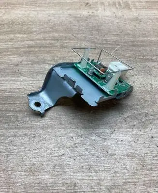 Toyota Corolla Verso AR10 Door control unit/module 897410F010 61B1680011A