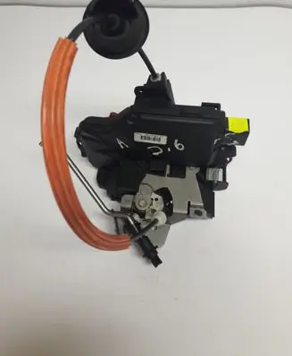 Audi A4 S4 B6 8E 8H Rear door lock 8E0839016C