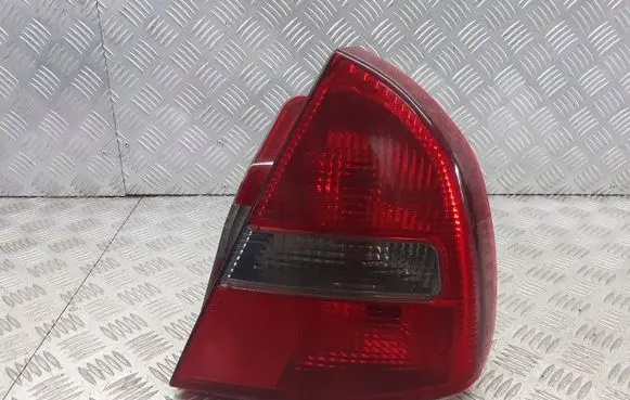 Mitsubishi Carisma Rear/tail lights set 151086