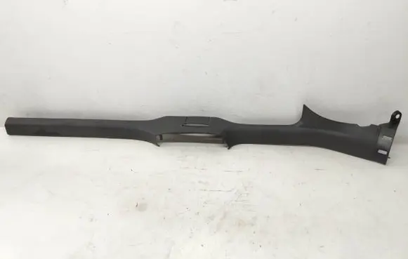 Volkswagen Jetta V Front sill trim cover 1K5853371