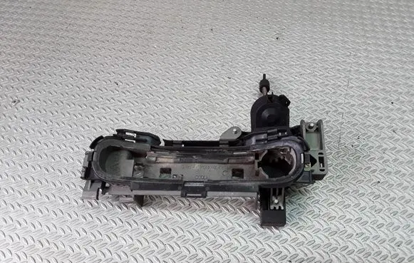 Front door exterior handle/bracket