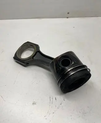 Mercedes-Benz E W212 Piston with connecting rod 