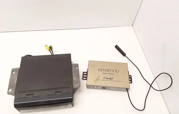 Hyundai Grandeur Navigation unit CD/DVD player Y34165271 E13021642 KNATM320