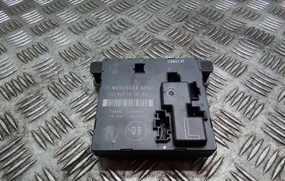 Mercedes-Benz E AMG W211 Door control unit/module 2118201526