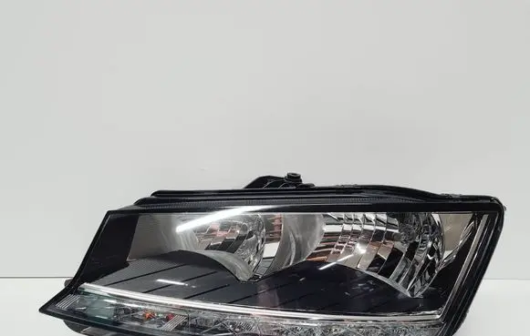 Skoda Fabia Mk4 (6VA) Headlight/headlamp 6V1941015D