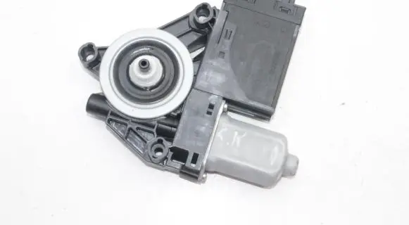 Volvo XC40 Rear door window regulator motor 32283267