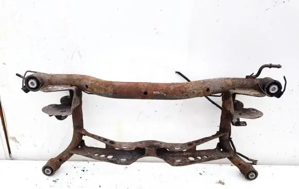 Volkswagen PASSAT B6 Rear subframe 