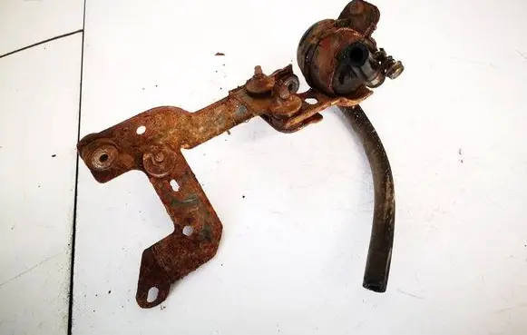 Valve vacuum