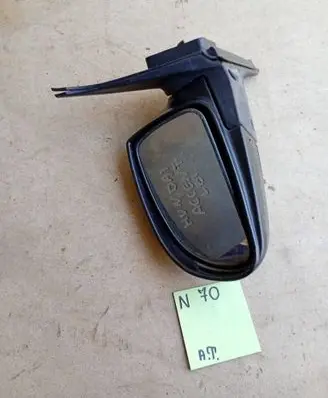 Hyundai Accent Front door electric wing mirror 989566