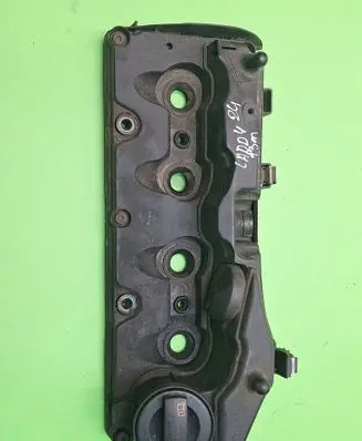 Volkswagen Caddy Rocker cam cover 03l103483c