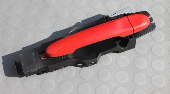 Nissan Note (E12) Loading door exterior handle/bracket 