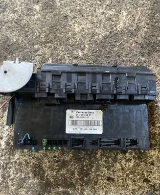 Mercedes-Benz E W211 Fuse module 2115455301