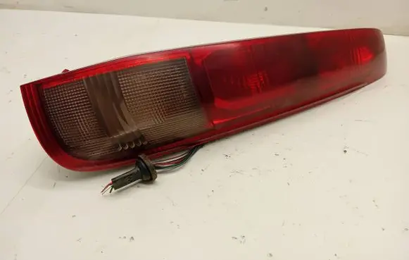 Nissan X-Trail T30 Rear/tail lights