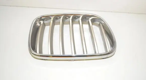 BMW X3 F25 Front grill 7210726 51117210726