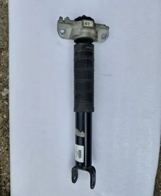 Jeep Grand Cherokee WL Rear shock absorber/damper 68375932AB