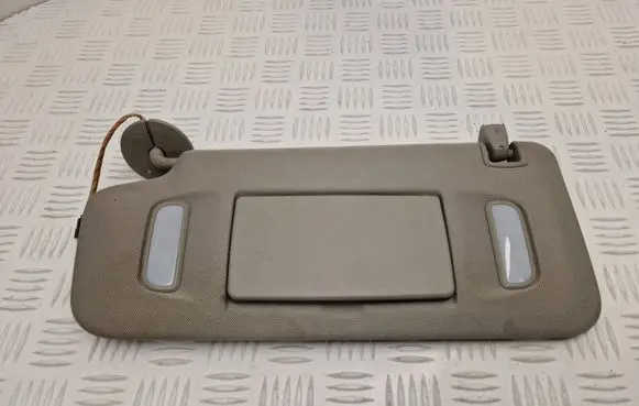 Opel Zafira C Sun visor
