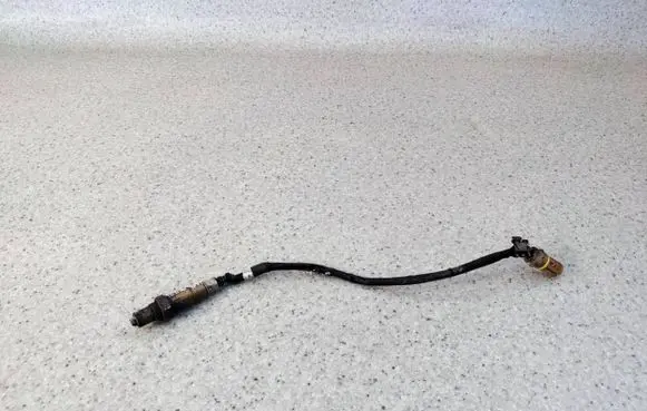 Mercedes-Benz SL R230 Lambda probe sensor 0015407617