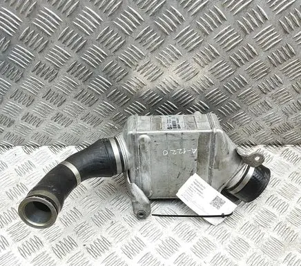 BMW 7 F01 F02 F03 F04 Intercooler radiator 7575406 7575404