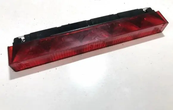 Ford Escort Third/center stoplight d07lf