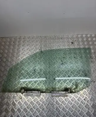 BMW 3 E36 Front door window glass four-door 43R001025