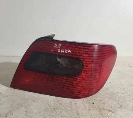 Citroen Xsara Rear/tail lights E26071