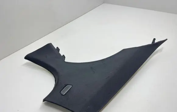 BMW 5 F10 F11 (C) pillar trim 9116357