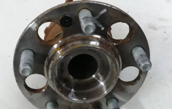 Hyundai Kona I Rear wheel ball bearing U04819448297 F628735