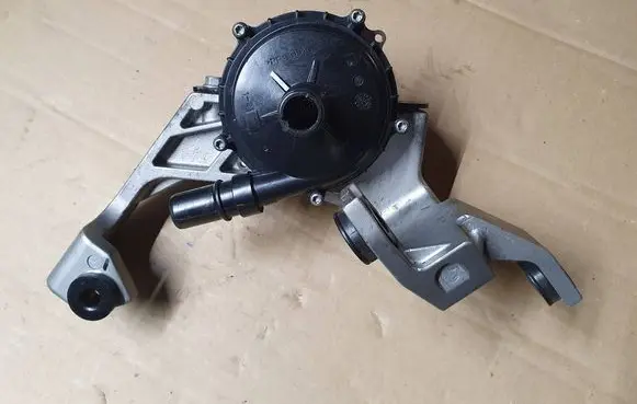 Hyundai IONIQ 6 Electric auxiliary coolant/water pump 220202S1A1 P02334D0
