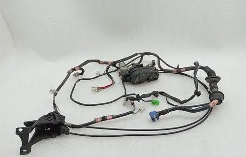 Toyota Supra A80 Front door lock 6904014220