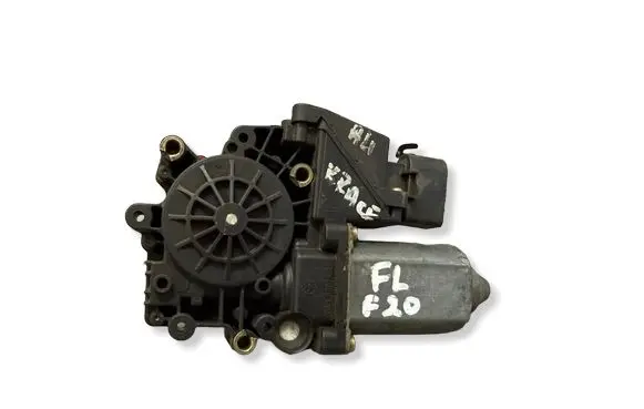 Audi A4 S4 B5 8D Front door window regulator motor 0536001402