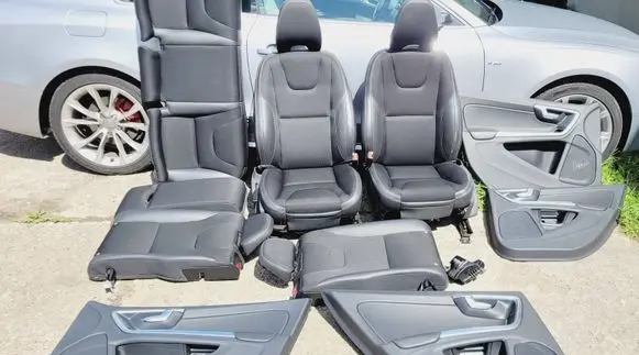 Volvo V60 Seat set 