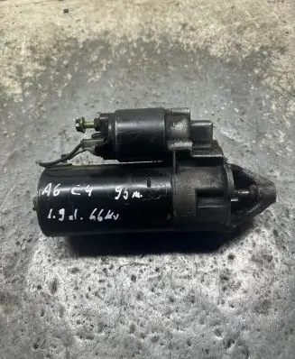 Audi A6 S6 C4 4A Starter motor 068911024B 0001110106