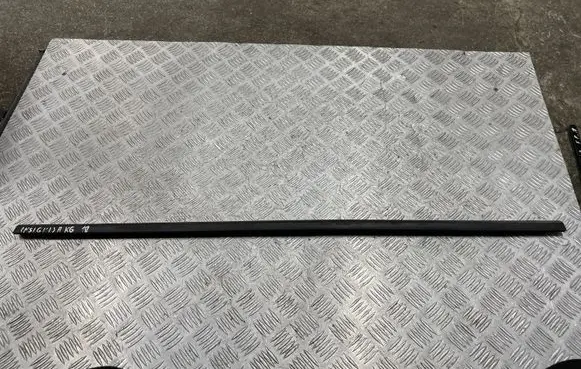 Opel Insignia B Rear door glass trim molding 39108822