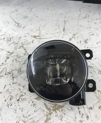 Peugeot 5008 II Front fog light 90092347