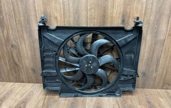 Jaguar F-Pace Electric radiator cooling fan HK838C607AE
